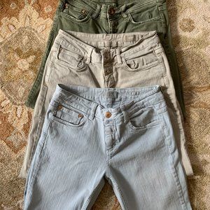 CLOSED Baker Light Wash Mid-Rise Women's Size 27 Jeans